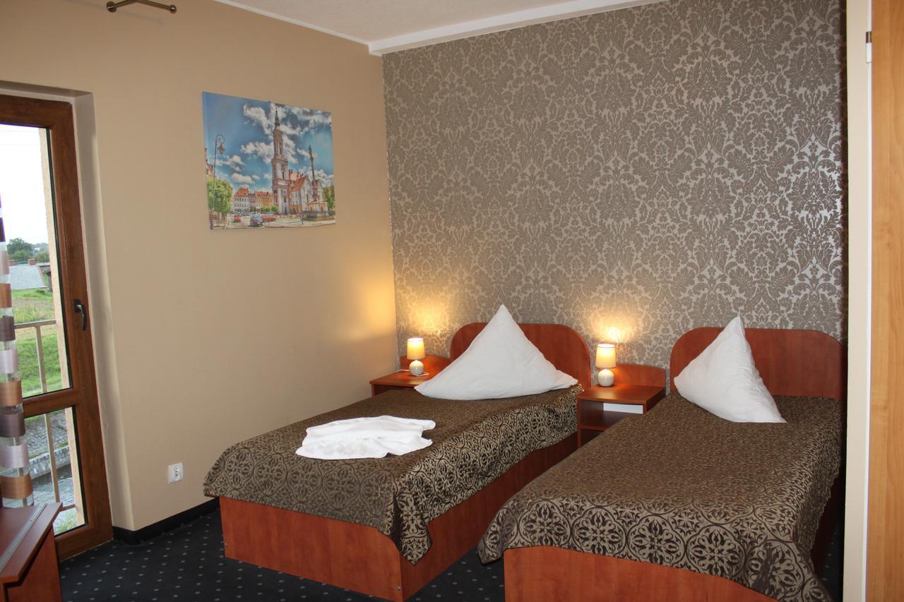 פרודניק Hotel Oaza מראה חיצוני תמונה