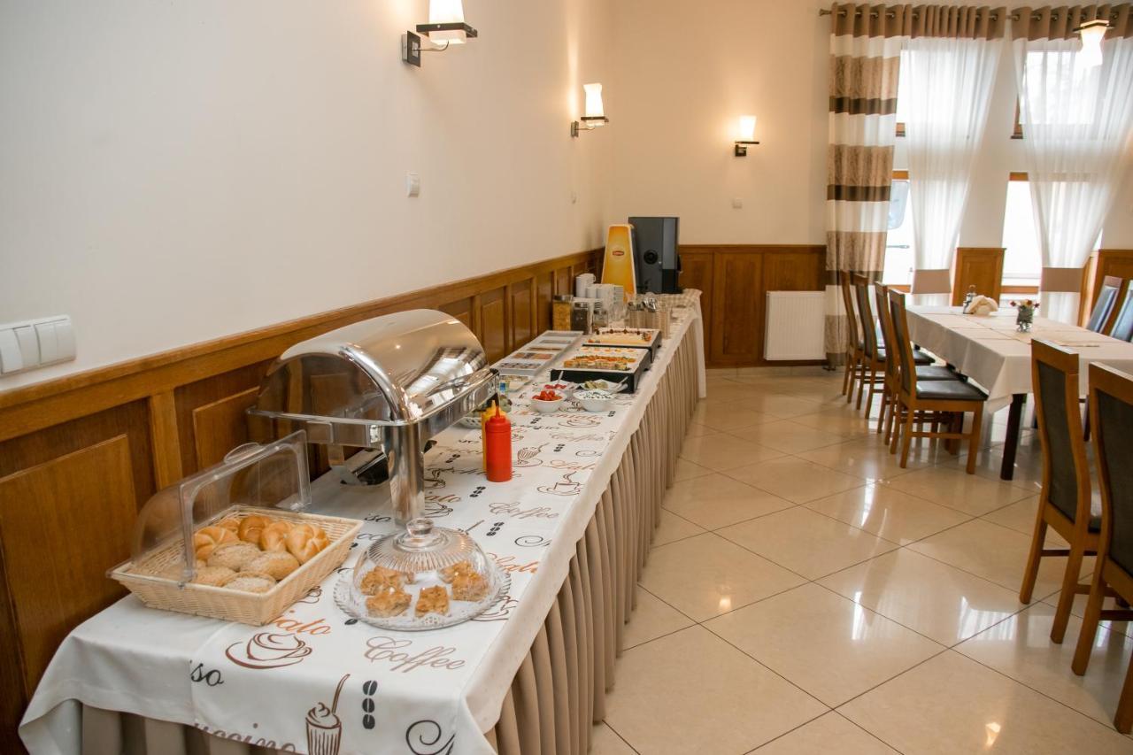 פרודניק Hotel Oaza מראה חיצוני תמונה